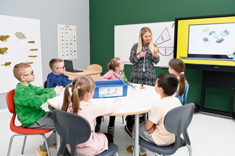 Nauka mnożenia z wykorzystaniem edukacyjnych klocków LEGO® Education