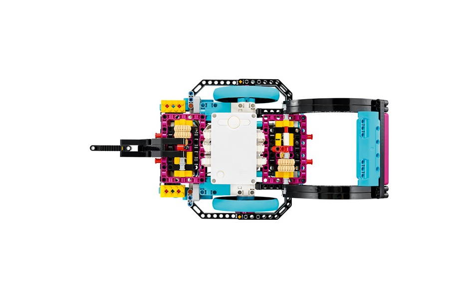 lego education spike prime zestaw rozszerzający widok z góry na pojazd