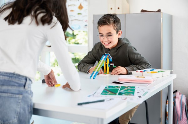 zestaw LEGO® Education BricQ Motion Essential do nauki przedmiotów przyrodniczych
