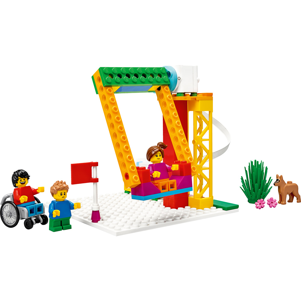 Model zbudowany z zestawu LEGO Education SPIKE Essential